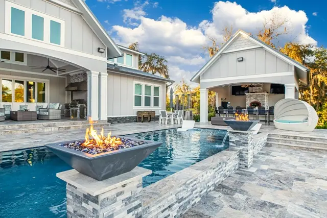 Spa detail — Riverside — Alafia custom pool project by Wahoo Pools in Riverview, FL