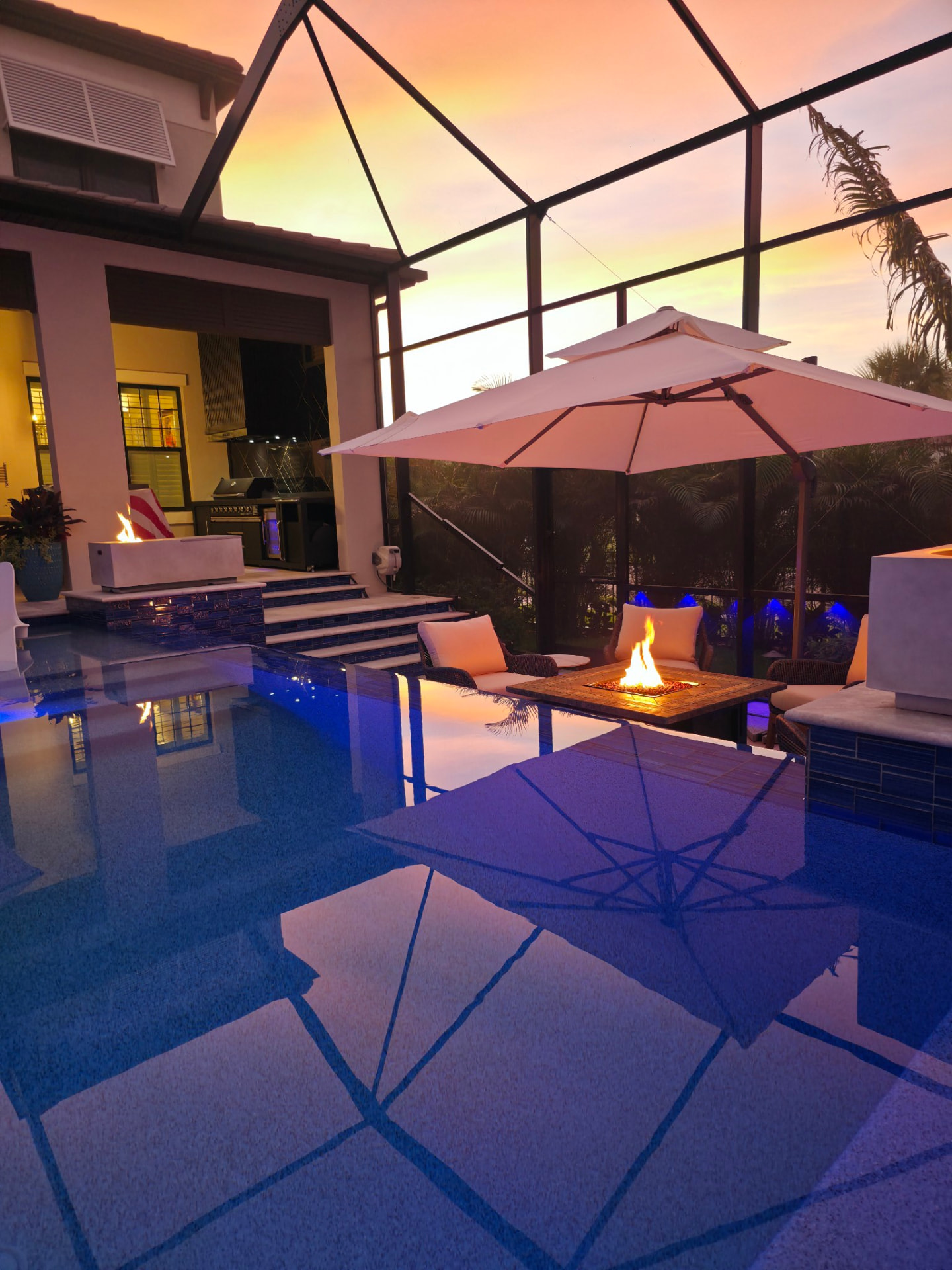 Sunset Lanai Retreat — Wahoo Pools custom build 4